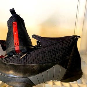 Nike Air Jordan 15 Retro Stealth Black  Red Bred